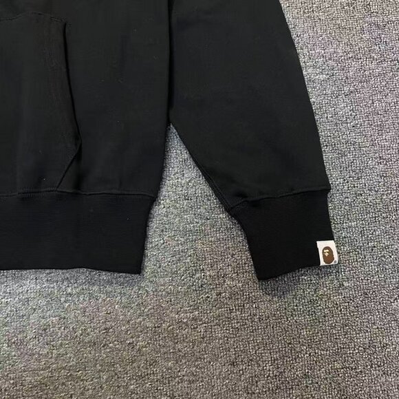 Brand new Bape shark hooded jacket - Picture 8 of 9